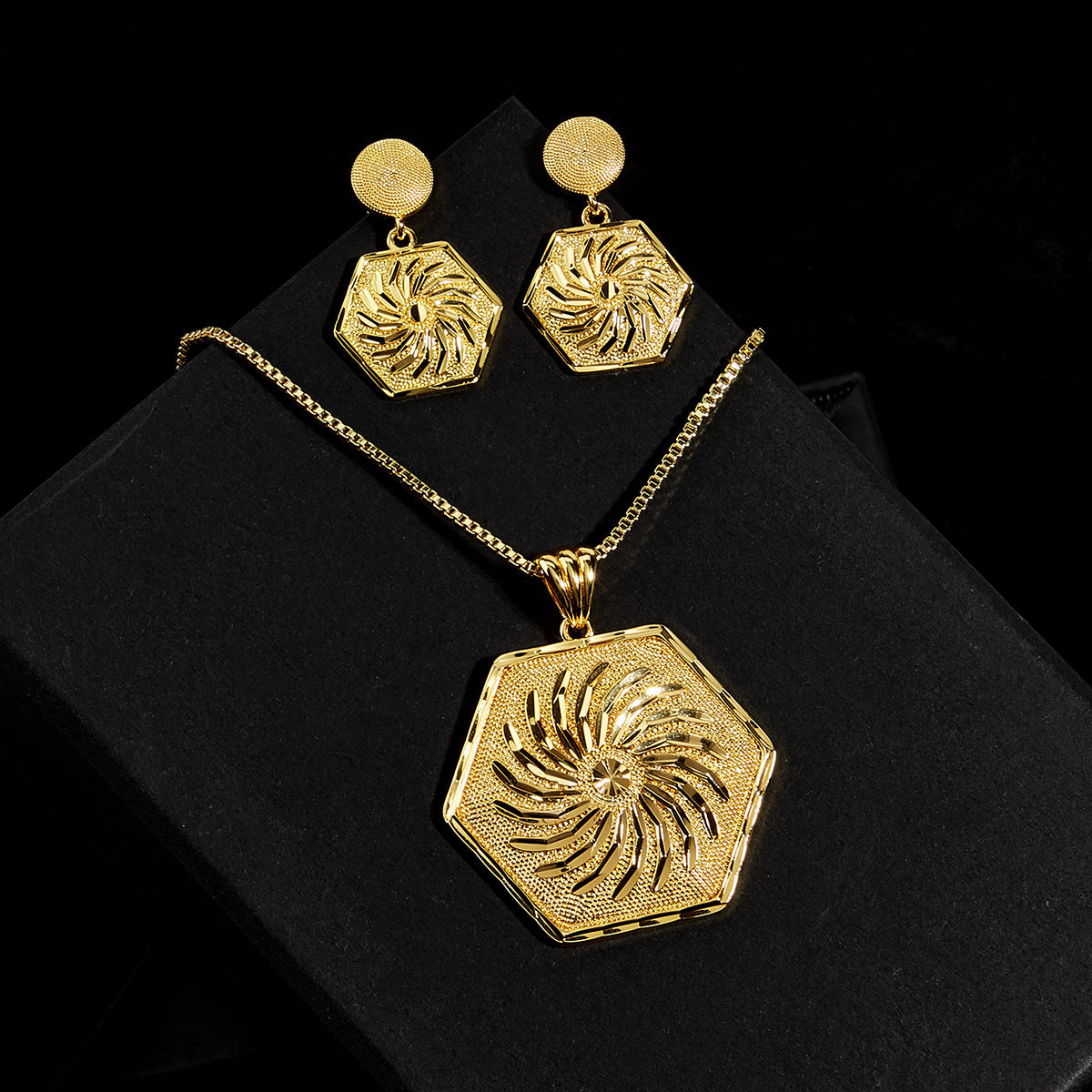 Parure Prestige en Or Plaqué 18K