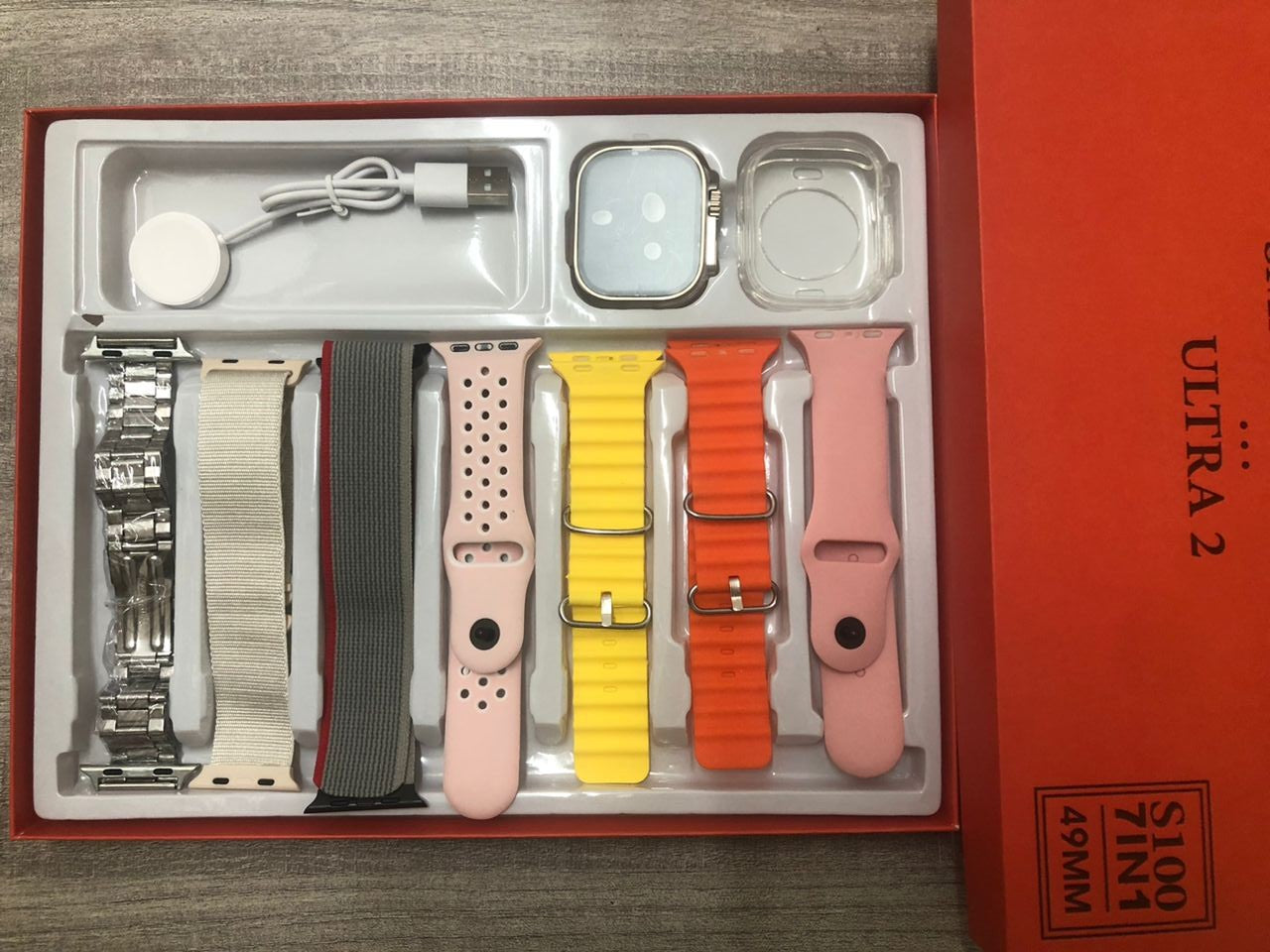 ✨ Smartwatch Ultra 2 : Élégance 🕶️, Technologie 📱 et Performance 🚀 !